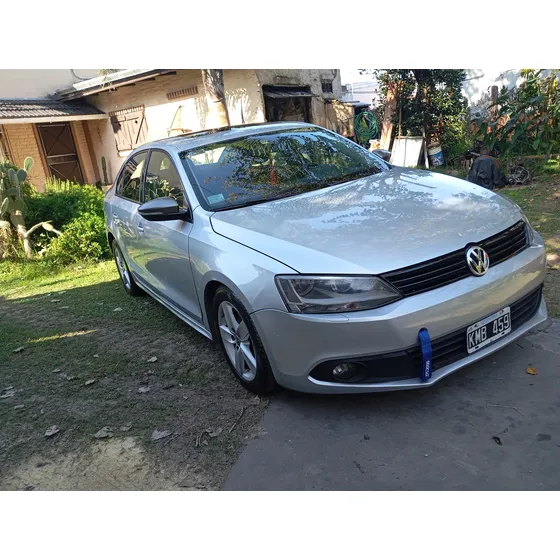 Volkswagen Vento 2.0 Advance I 110cv