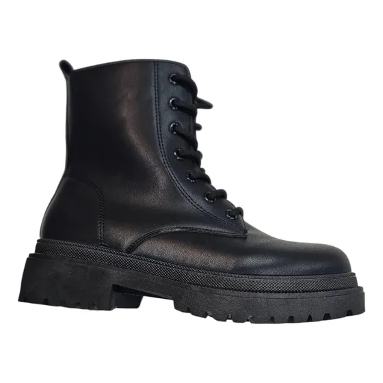 Botas Borcego En Color Negro