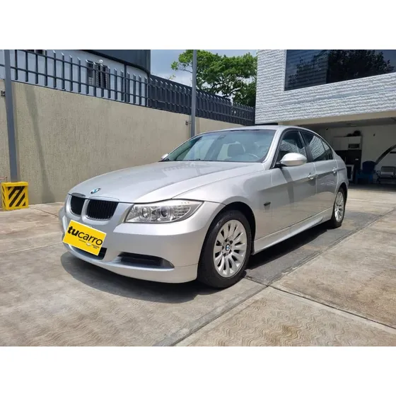 Bmw 320 .