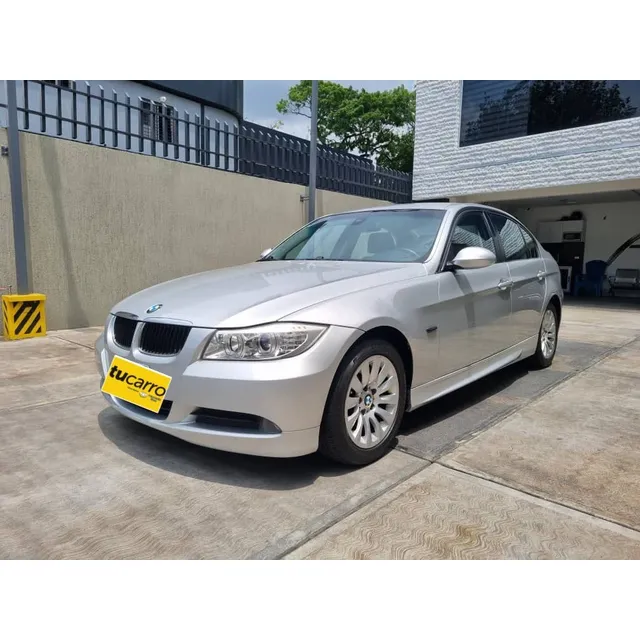 Bmw 320 .