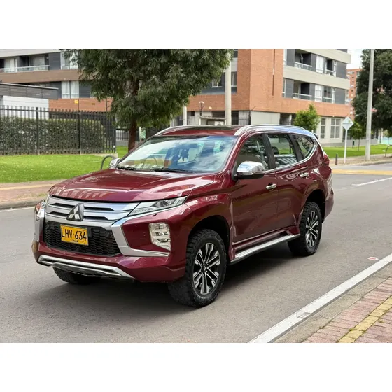 Mitsubishi Montero Sport 2023 2.5 Takai 4x4
