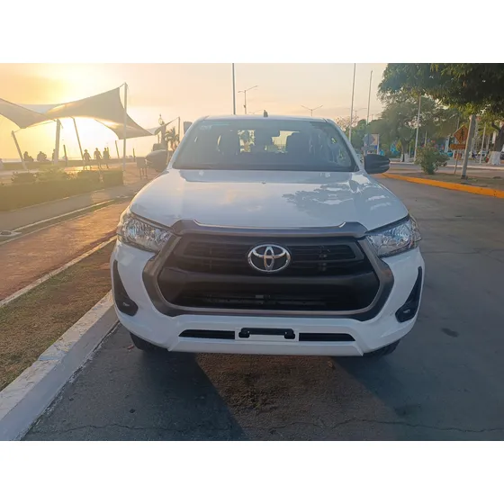 Toyota Hilux Hilux D-cab Sr