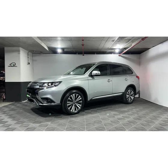 Mitsubishi Outlander Glx 4x2 At