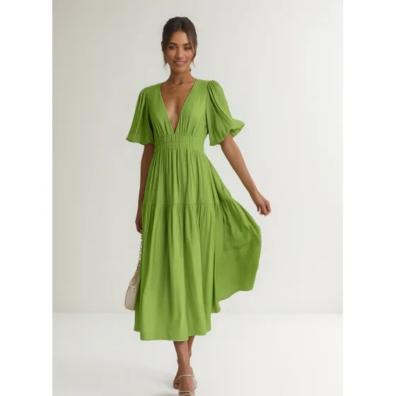 Vestido De Verano De Moda Con Cuello En V.