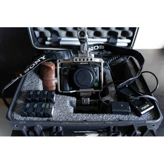 Sony Alpha 7s Ii, Grade Tiltan, 8 Baterias , Case E Outros