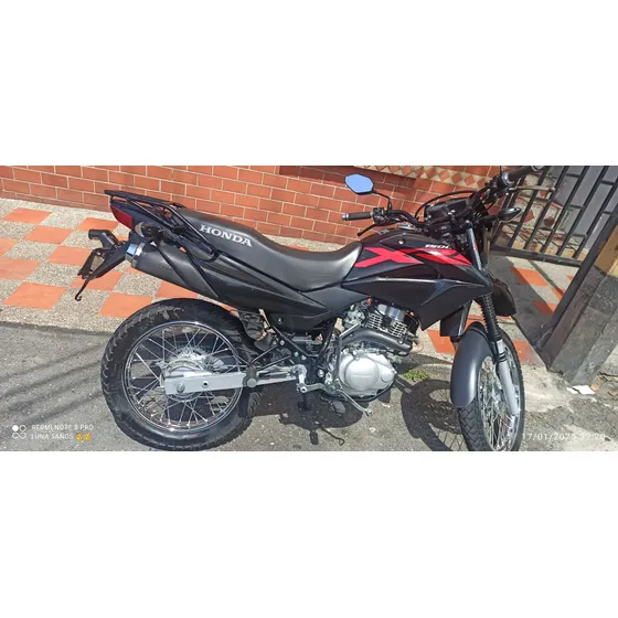 Moto Honda Xr150l Modelo 2023, Soat Hasta Agosto