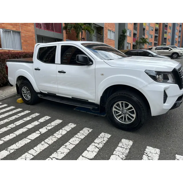 Nissan Frontier 2.5l Automática Gasolina