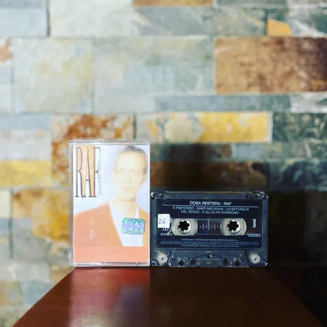 Cassette Raf  Cosa Restera...