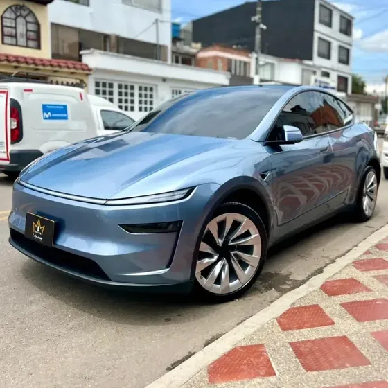 Tesla Model Y 2026 0.0 Long Range Awd