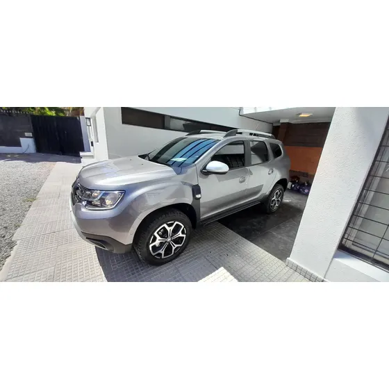Renault Duster Iconic