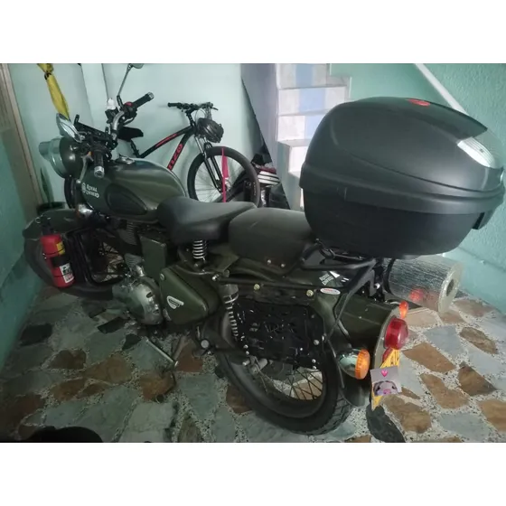 Royal Enfield Classic 500 