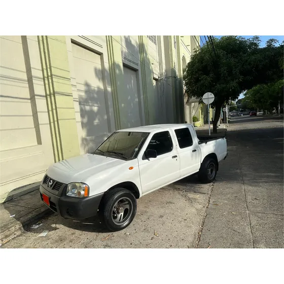 Nissan Frontier 2.5l Chasis 4x2