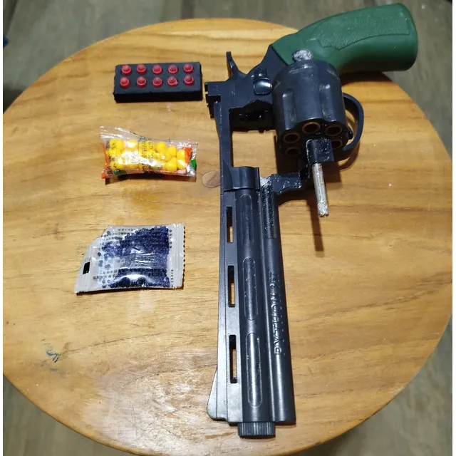 Revolver De Juguete