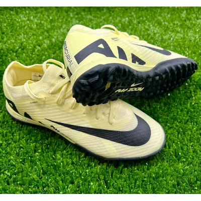 Guayos magista bota sale