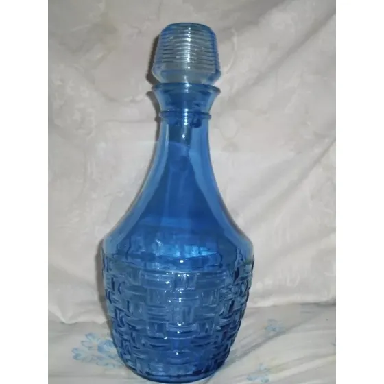 Hermosa Licorera De Vidrio  Azul Nueva Importada