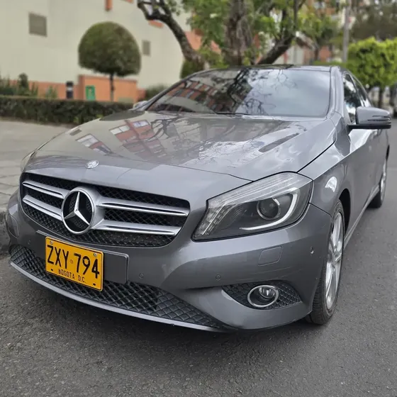 Mercedes-Benz Clase A 2015 1.6 A 200