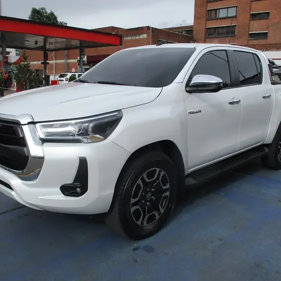 Toyota Hilux 2023 Srx 4x4 2800cc At Aa