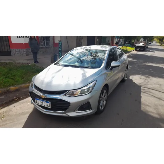 Chevrolet Cruze 1.4 Lt