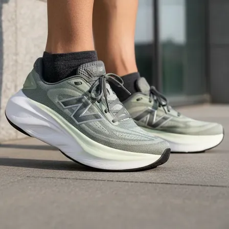 Tênis New Balance More V6 De Corrida Masculino Original