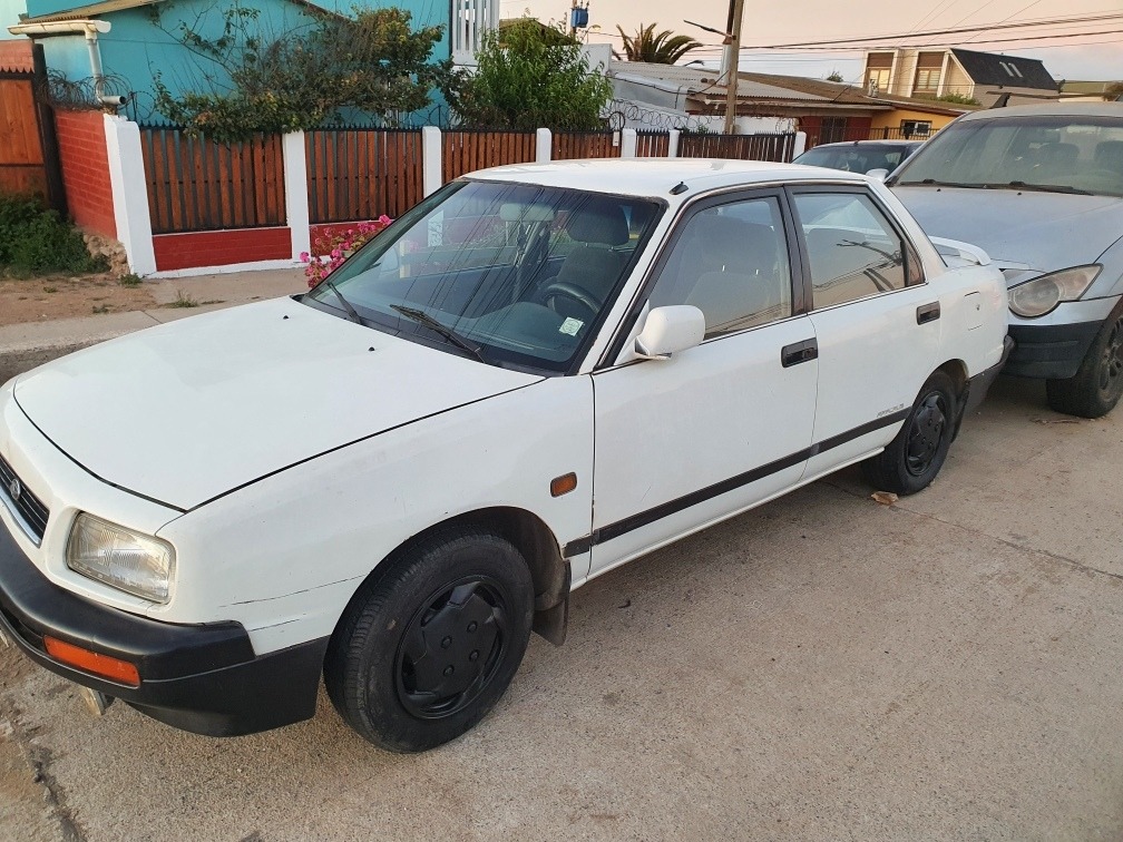 Daihatsu Applause Año 1995