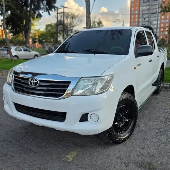 Toyota Hilux 2015 2.5 Imv 100 Hp 4x4