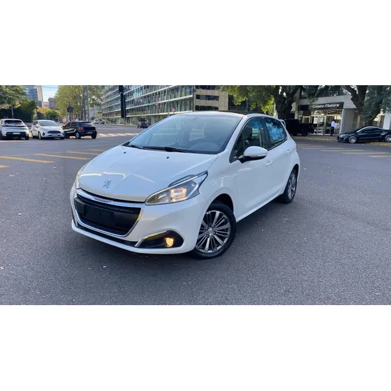 Peugeot 208 1.6 Allure