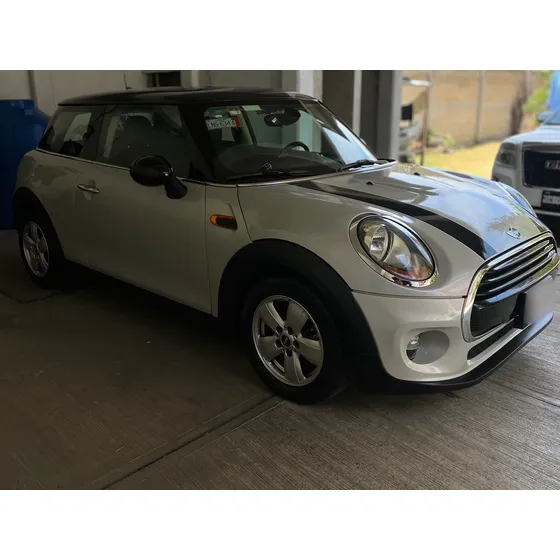 Mini Cooper 1.5 Chili At