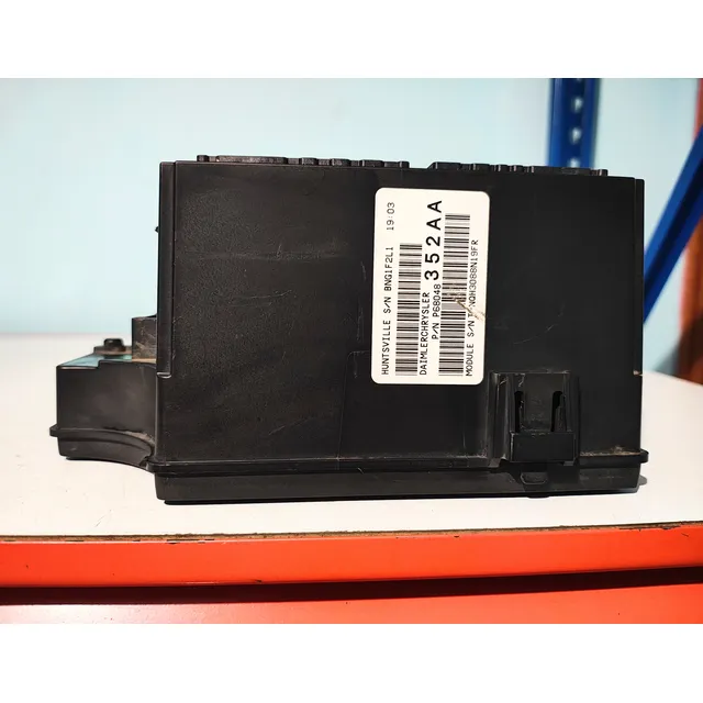 Caja De Fusibles Sebring Avenger 2008 2009 Tipm 68048352aa