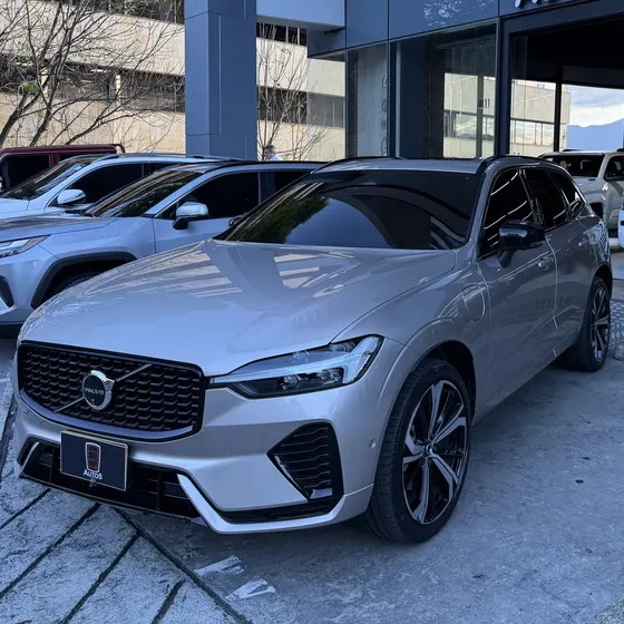Volvo Xc60 2024 2.0 T8 Plus
