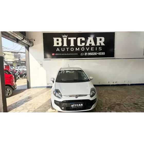 Fiat Punto 1.4 Attractive 8v Flex 4p Manual