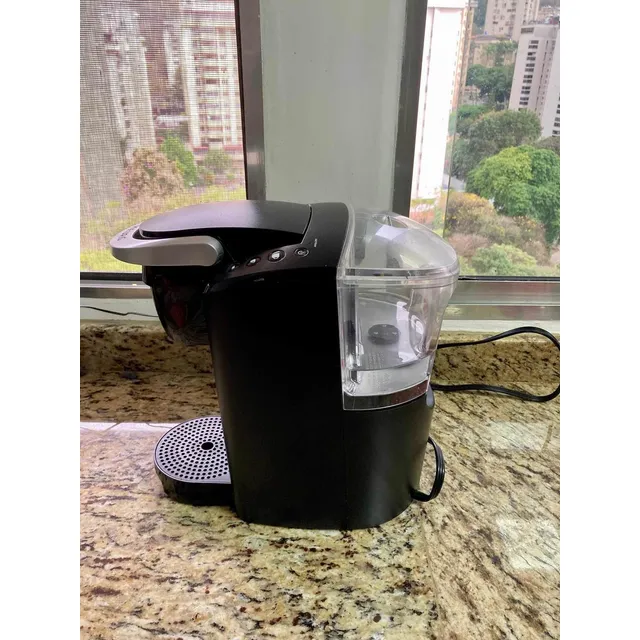 Cafetera Keurig K-compact