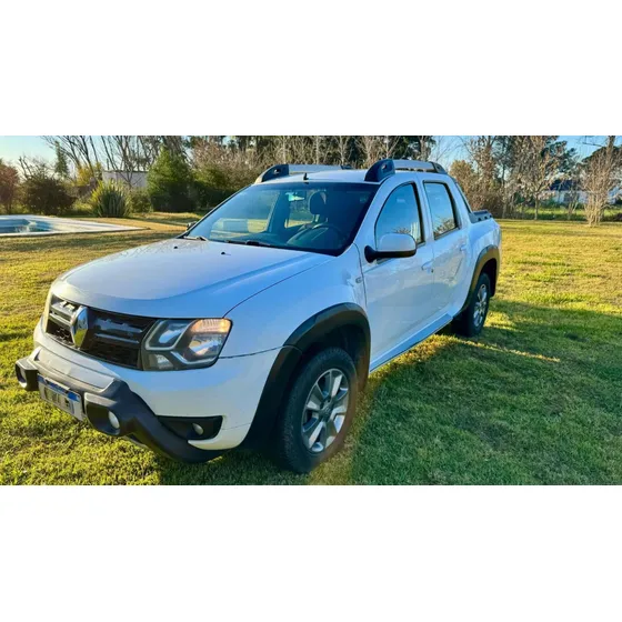 Renault Duster Oroch 2.0 Outsider Plus