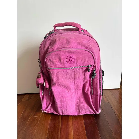 Mochila Da Kipling De Rodinhas Com Alças Para As Costas