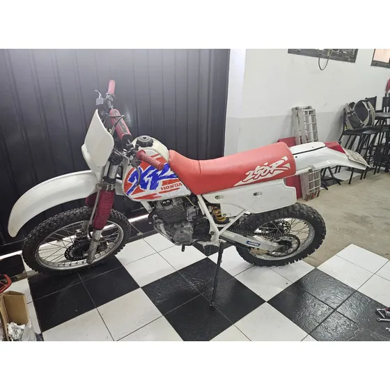 Honda Xr 250 , Año 1993 , Impecable .