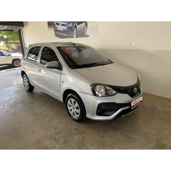 Toyota Etios Etios 1.3 X 16v Flex 4p Manual