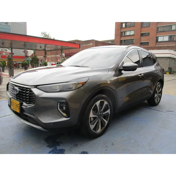 Ford Escape Platinum Hybrid 4x4 2500cc