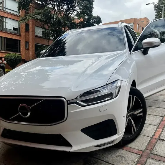 Volvo Xc60 2018 2.0 T5 Awd Momentum