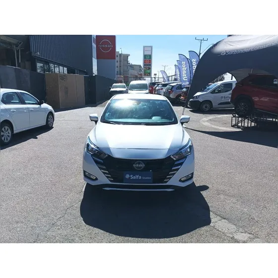 Nissan Versa Advance Cvt