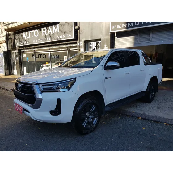 Toyota Hilux Pick-up 2.8 Cd Srv 177cv 4x2 At