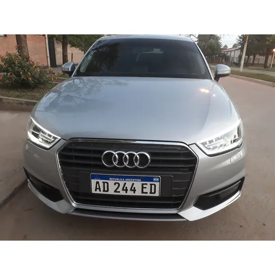 Audi A1 1.4 Tfsi Stronic 125cv