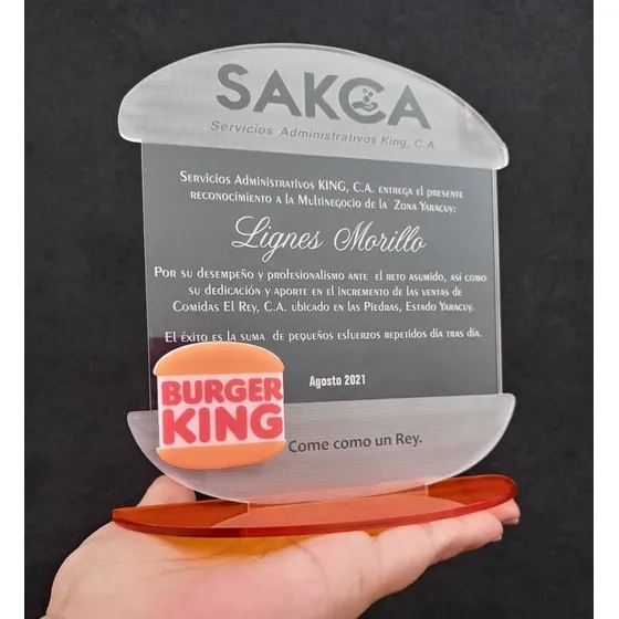 Reconocimientos Trofeos Eventos Premiaciones Placas Acrilico