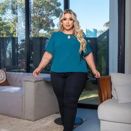 Blusa Feminina Lisa Tamanho Maior Básica Confortável