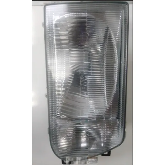 Faro Toyota Dyna 2001-2005 *
