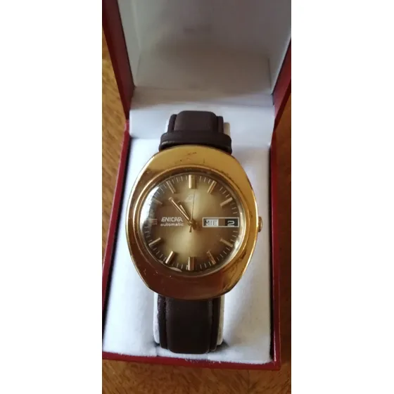 Reloj Enicar Oval Vintage