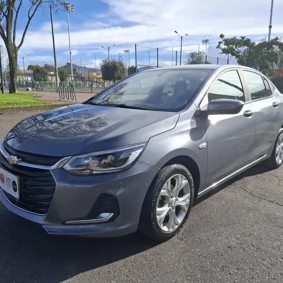 Chevrolet Onix 2021 1.0t Premier Sedan At