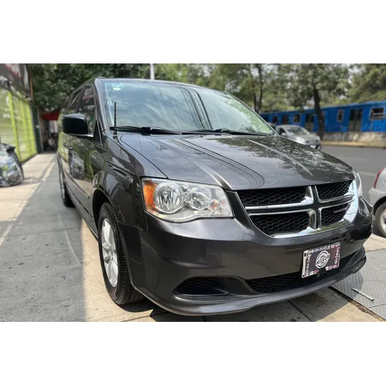 Dodge Grand Caravan 3.7 Sxt+ At