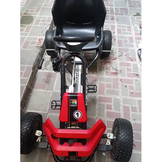 Carro Pedal Para Niños. Marca Kettler 