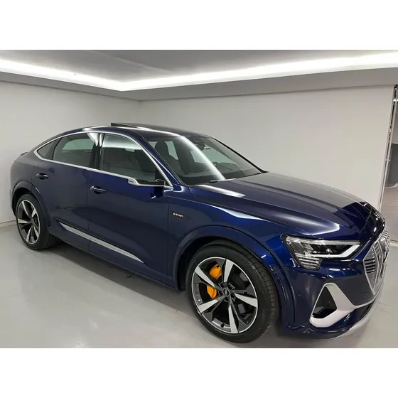 Audi E-tron S Sportback Quat. Aut (elétrico)