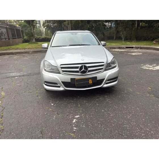 Mercedes-benz C 200 Cgi Avantgarde