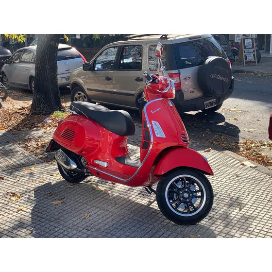 Vespa Gts 300 Super 2024
